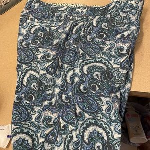 Robert Graham shorts Paisley print 36 like new